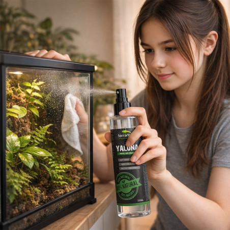 Terrario Yaluna 250ml - płyn do mycia szyb terrarium