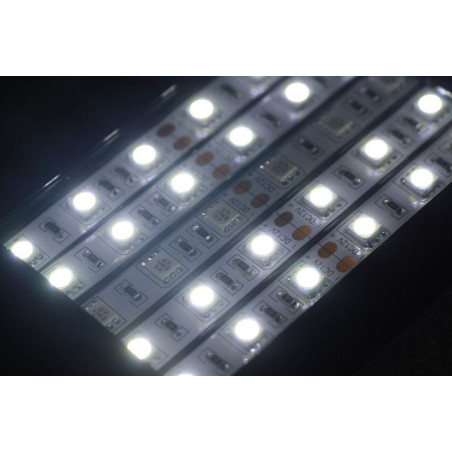 Repti-Zoo Lampa LED do terrarium - Optymalne światło dla gadów, energooszczędna