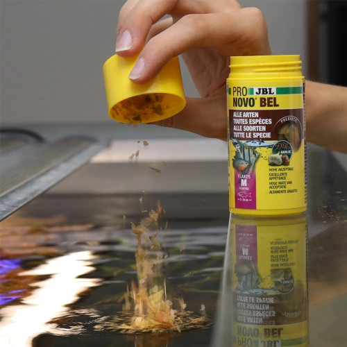 Pokarm w płatkach JBL Pronovo Bel Flakes S 100 ml, małe płatki, podstawowy pokarm dla rybek słodkowodnych